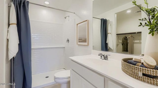 2081 W ROSELLE Avenue, Apache Junction, AZ 85120