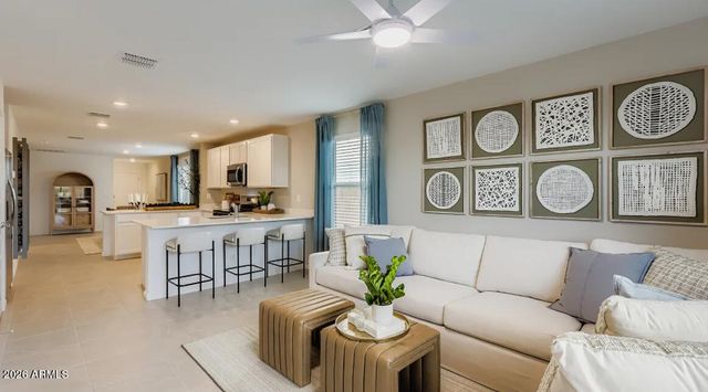 2081 W ROSELLE Avenue, Apache Junction, AZ 85120