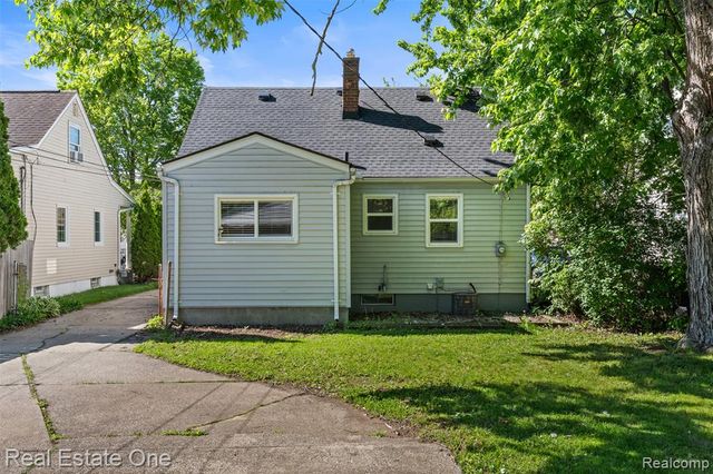 1411 Bauman Avenue, Royal Oak, MI 48073