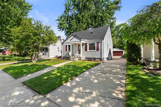 1411 Bauman Avenue, Royal Oak, MI 48073