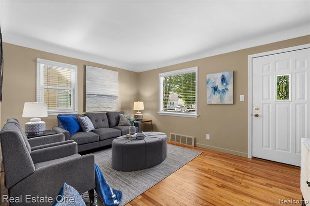 1411 Bauman Avenue, Royal Oak, MI 48073