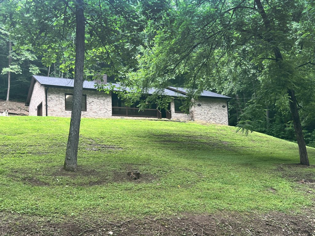 3678 Bear Hollow Rd, Whites Creek, TN 37189