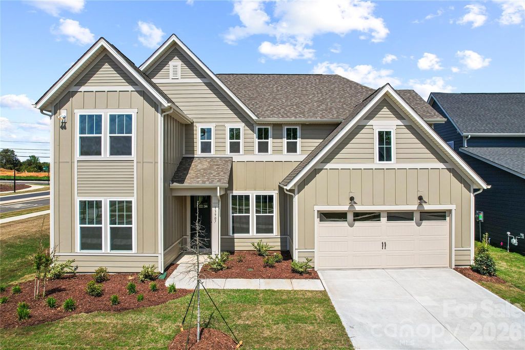 13907 Penbury Lane, Charlotte, NC 28278