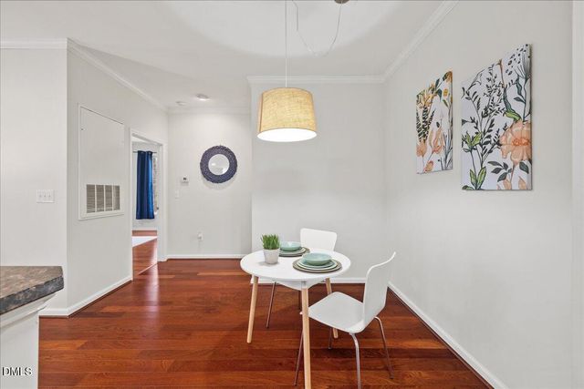 800 Savannah Ridge Road 116, Holly Springs, NC 27540