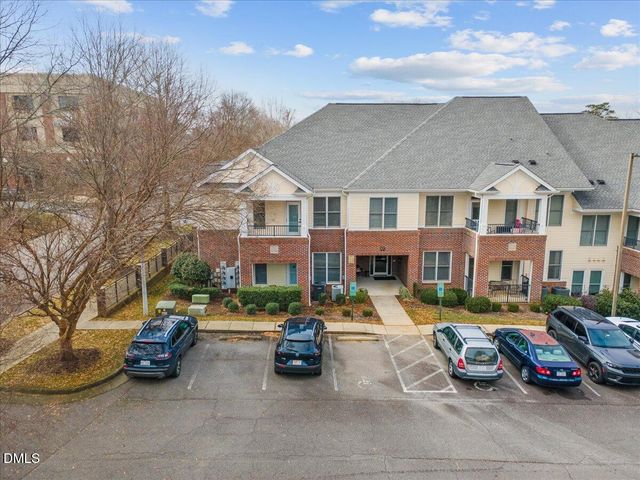 800 Savannah Ridge Road 116, Holly Springs, NC 27540