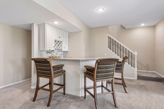 2070 Woodstone Drive, Victoria, MN 55386