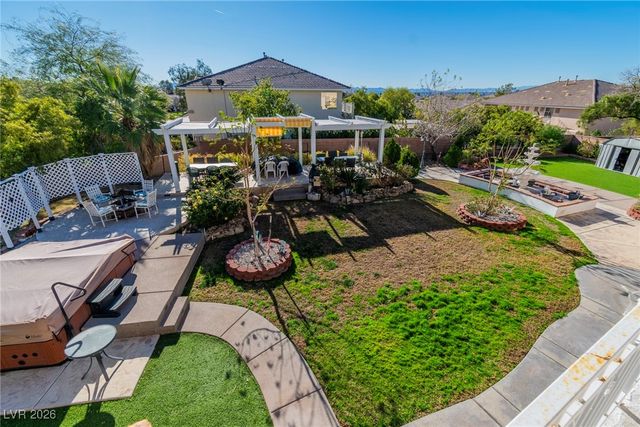 6681 Blue Sapphire Avenue, Las Vegas, NV 89110