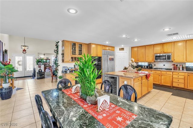 6681 Blue Sapphire Avenue, Las Vegas, NV 89110