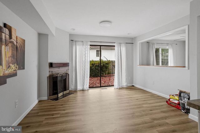 121 ASPEN CT, Marlton, NJ 08053