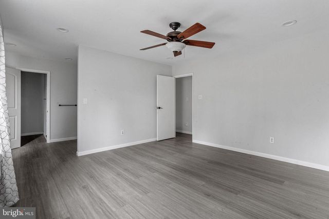 121 ASPEN CT, Marlton, NJ 08053