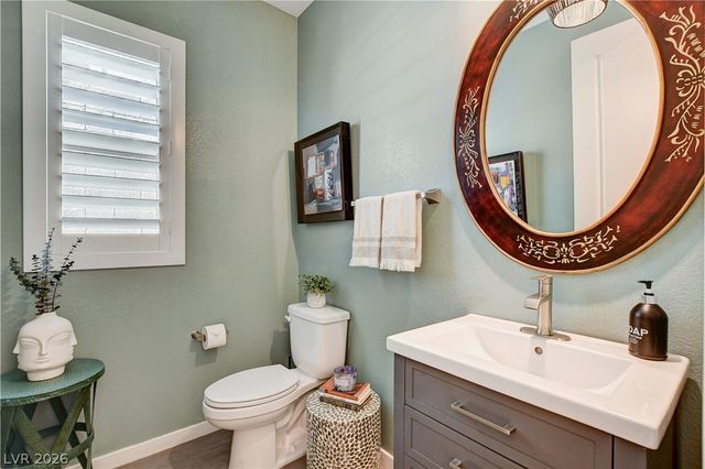 11532 Desert Hollow Avenue, Las Vegas, NV 89138