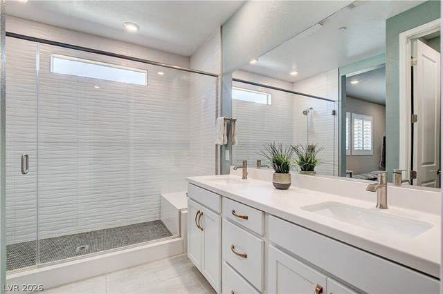 11532 Desert Hollow Avenue, Las Vegas, NV 89138