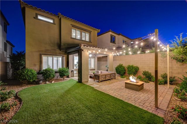 11532 Desert Hollow Avenue, Las Vegas, NV 89138