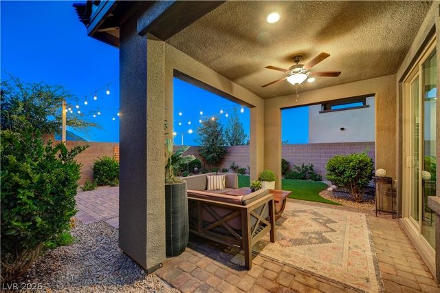11532 Desert Hollow Avenue, Las Vegas, NV 89138