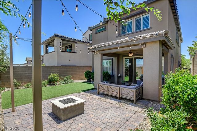 11532 Desert Hollow Avenue, Las Vegas, NV 89138