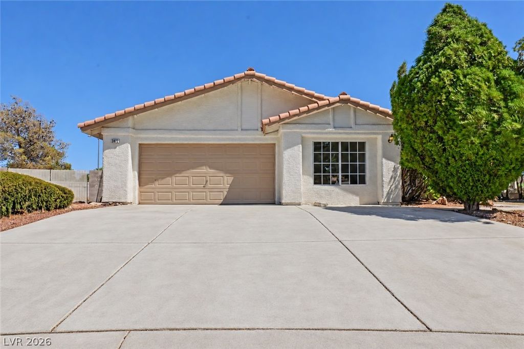 3912 Wide River Street, Las Vegas, NV 89130 — exterior