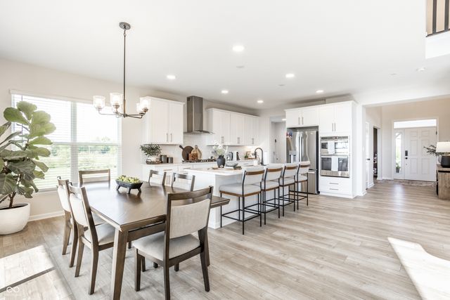 12625 Cheddar Court, Noblesville, IN 46060
