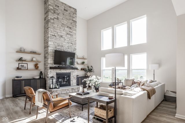 12625 Cheddar Court, Noblesville, IN 46060
