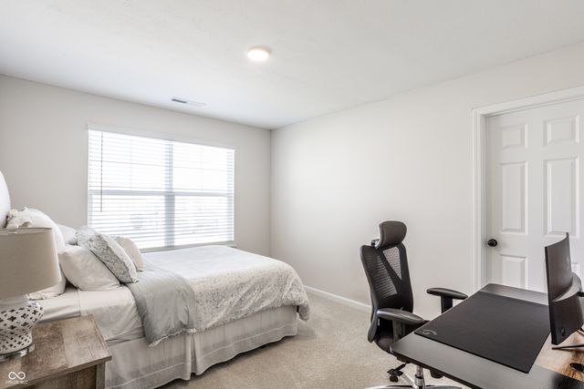 12625 Cheddar Court, Noblesville, IN 46060