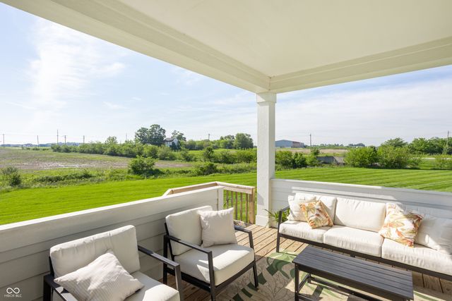12625 Cheddar Court, Noblesville, IN 46060