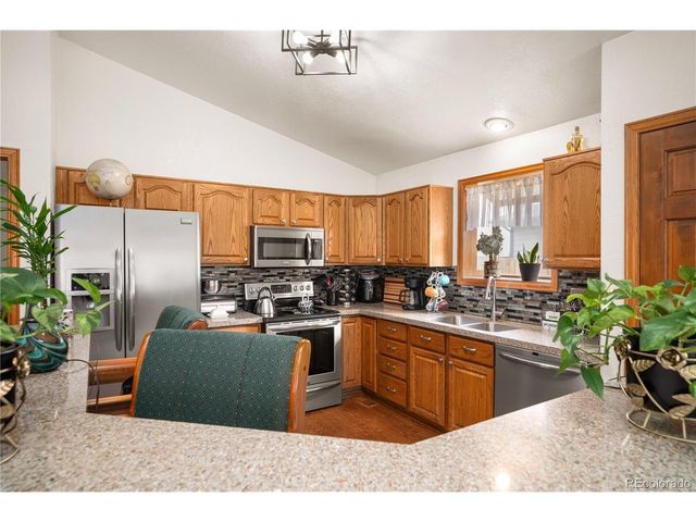 740 Kittredge St, Aurora, CO 80011
