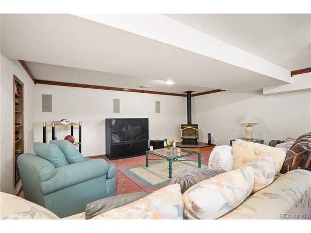 740 Kittredge St, Aurora, CO 80011