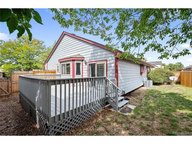 740 Kittredge St, Aurora, CO 80011