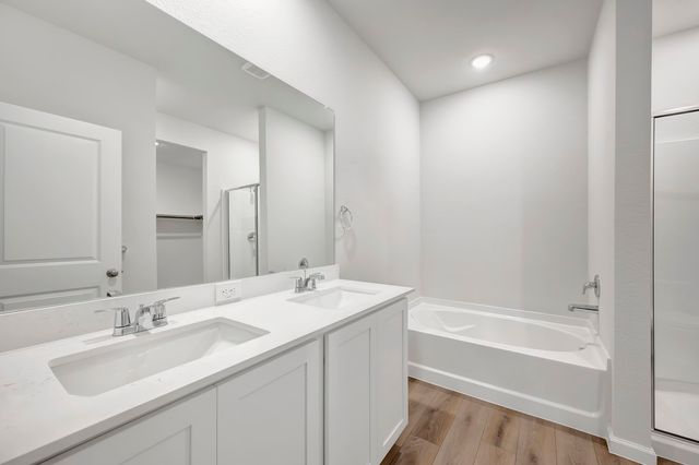 2542 Canadian Way, Crandall, TX 75114