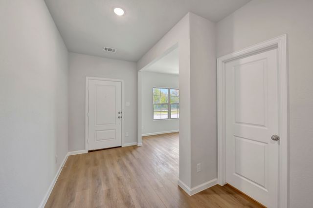 2542 Canadian Way, Crandall, TX 75114