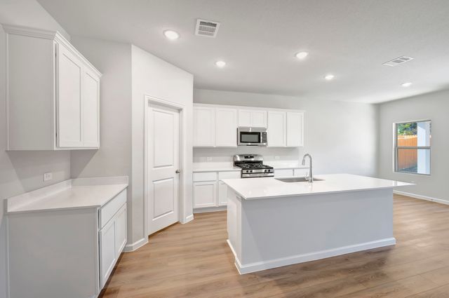 2542 Canadian Way, Crandall, TX 75114