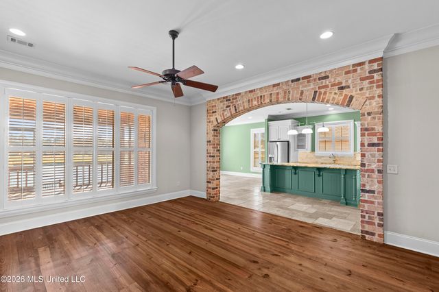 121 Harbor View Drive, Madison, MS 39110