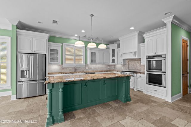 121 Harbor View Drive, Madison, MS 39110