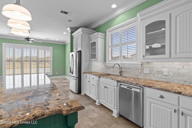 121 Harbor View Drive, Madison, MS 39110