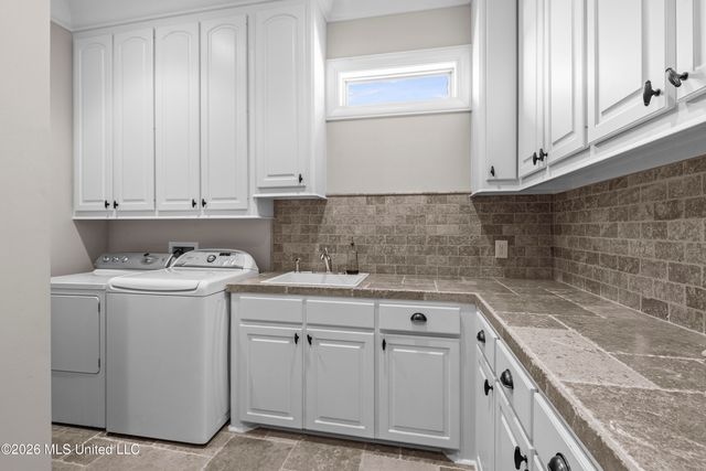 121 Harbor View Drive, Madison, MS 39110