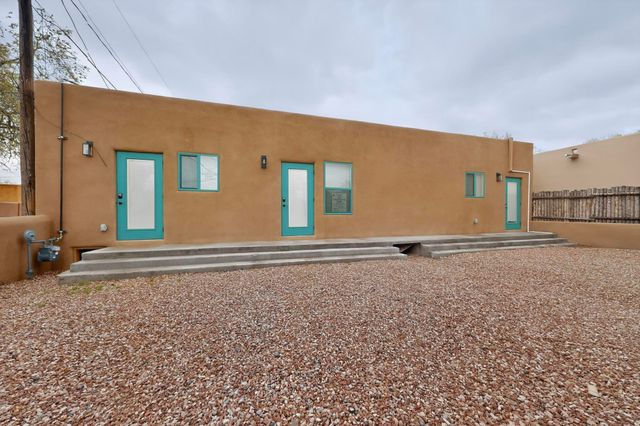 710 Onate, Santa Fe, NM 87505
