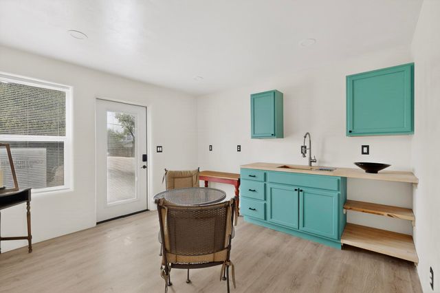 710 Onate, Santa Fe, NM 87505