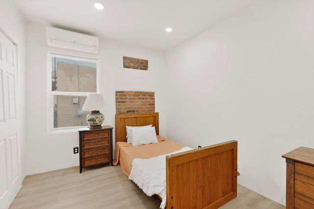 710 Onate, Santa Fe, NM 87505