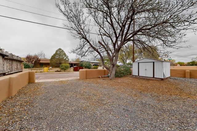 710 Onate, Santa Fe, NM 87505