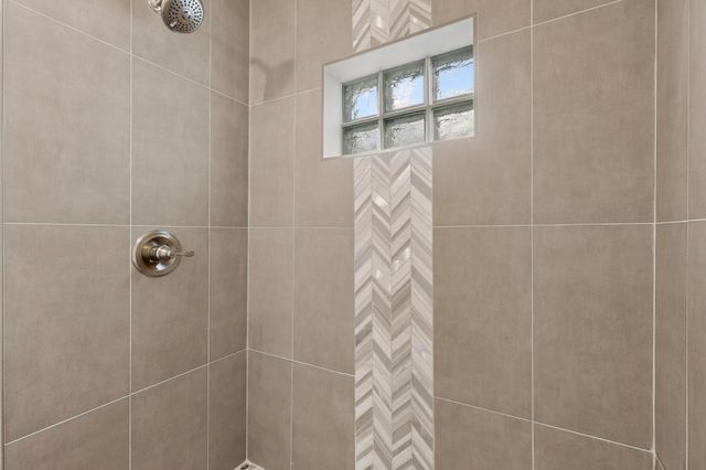 710 Onate, Santa Fe, NM 87505