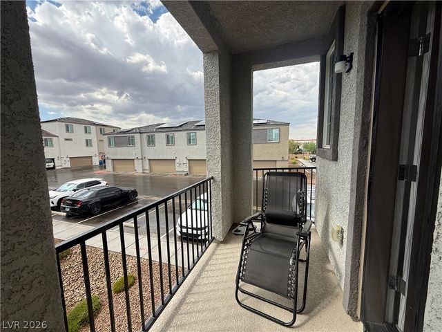 6131 Garden Oasis Street, Las Vegas, NV 89148