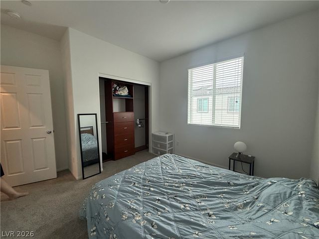 6131 Garden Oasis Street, Las Vegas, NV 89148