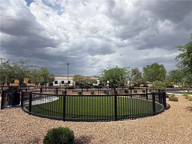 6131 Garden Oasis Street, Las Vegas, NV 89148