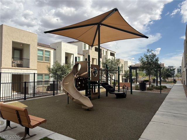 6131 Garden Oasis Street, Las Vegas, NV 89148