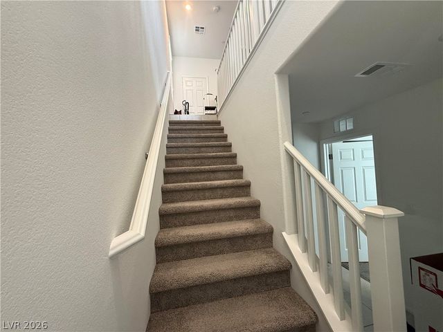 6131 Garden Oasis Street, Las Vegas, NV 89148