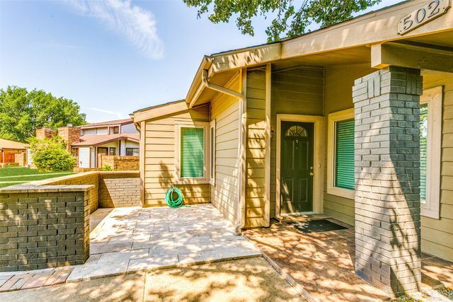 502 Harvest Hill Street, Lewisville, TX 75067