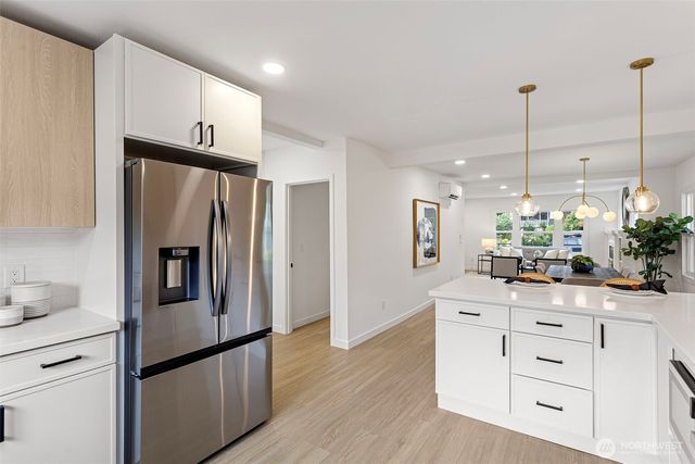 2020 33rd Avenue S, Seattle, WA 98144