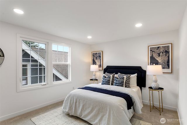 2020 33rd Avenue S, Seattle, WA 98144