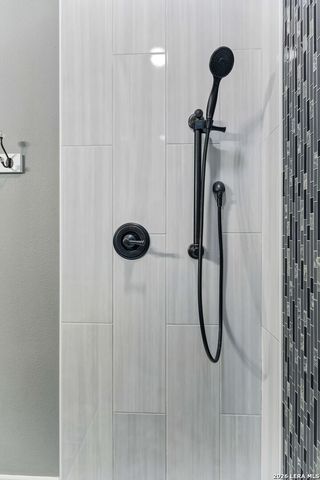 1315 Happy Hollow, New Braunfels, TX 78132