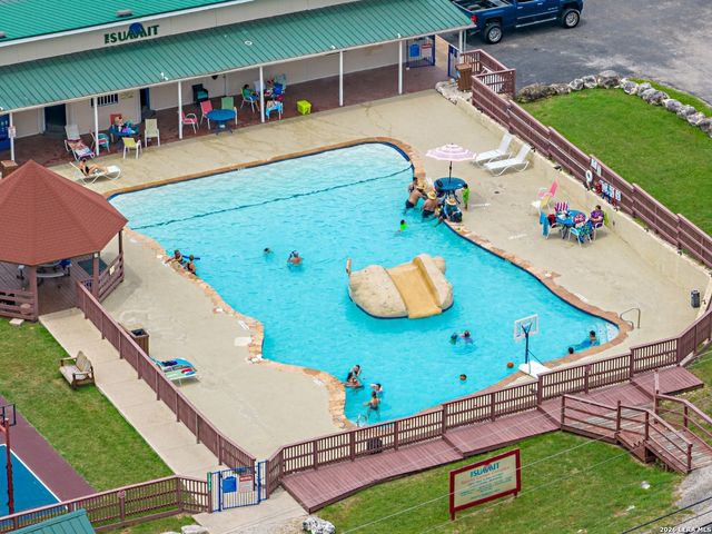 1315 Happy Hollow, New Braunfels, TX 78132