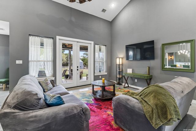 1315 Happy Hollow, New Braunfels, TX 78132